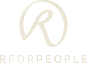 A Fashion brand that puts Environment and Community on top of its priorities!